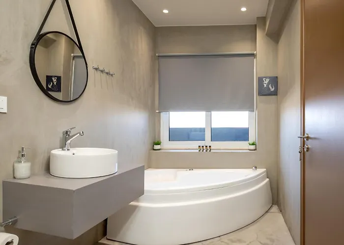 Anele Luxury - Roof Jacuzzi La Canea