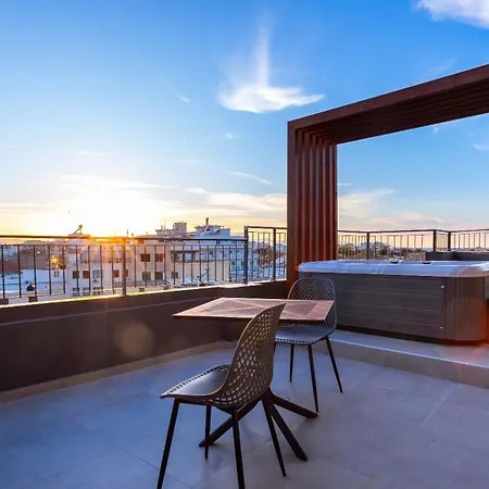 Апартаменты Anele Luxury - Roof Jacuzzi