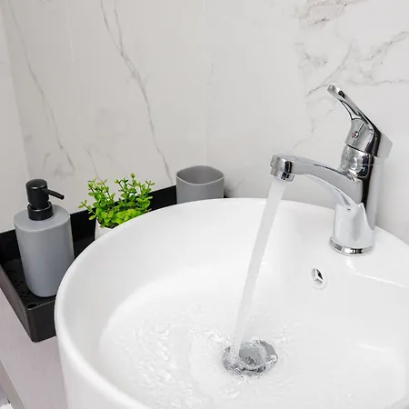 Anele Luxury - Roof Jacuzzi Apartment *