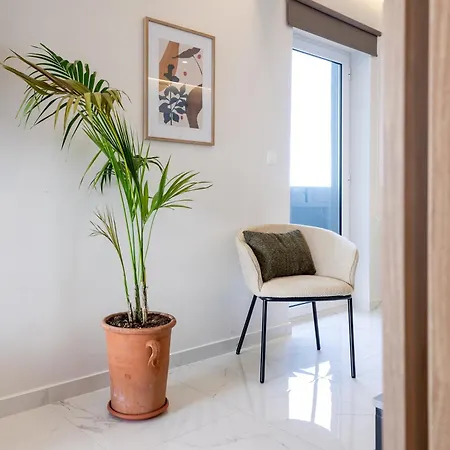 Anele Luxury - Roof Jacuzzi Апартаменти