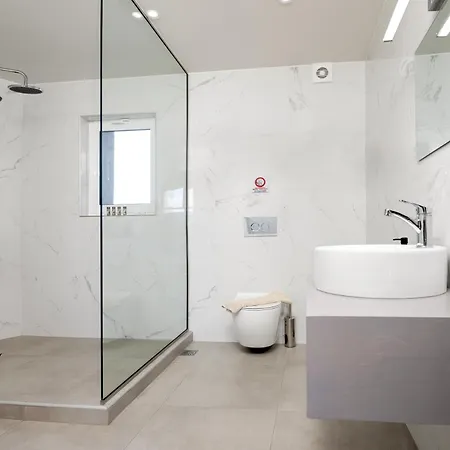 Апартаменты Anele Luxury - Roof Jacuzzi *