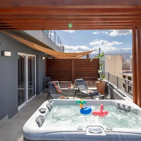Anele Luxury - Roof Jacuzzi *