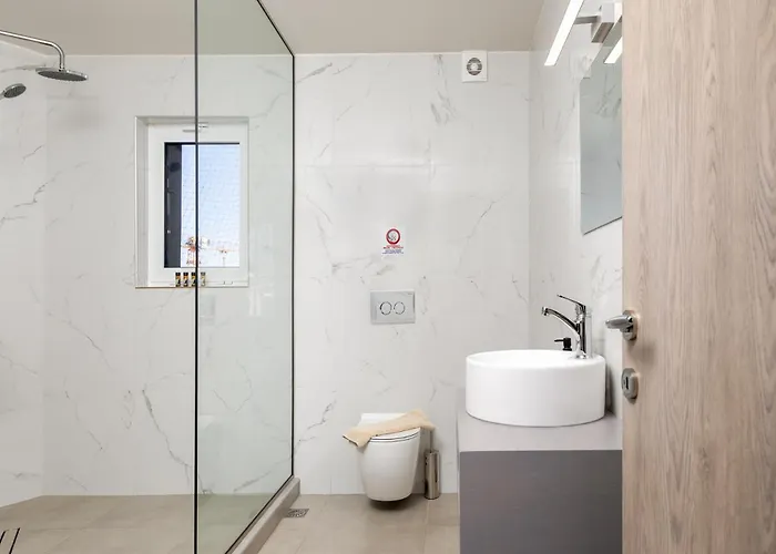 Anele Luxury - Roof Jacuzzi Chania (Crete)